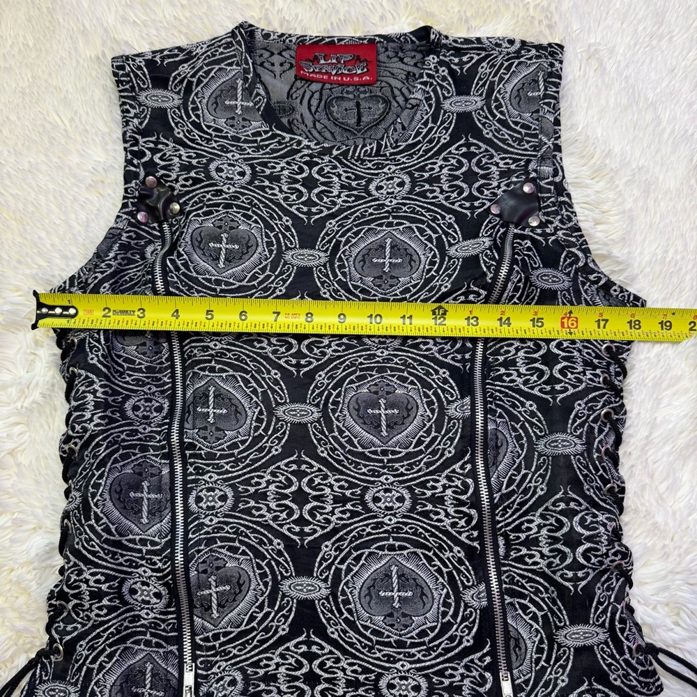 Lip Service Black Cross & Heart Zipper Side Tie Sleeveless Top - Picture 14 of 14